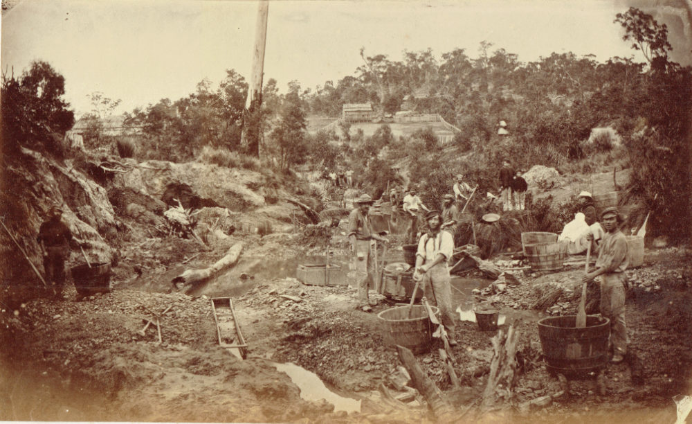Image of land Mining history research Bendigo historic researcher local Derek Reid of Central Victoria