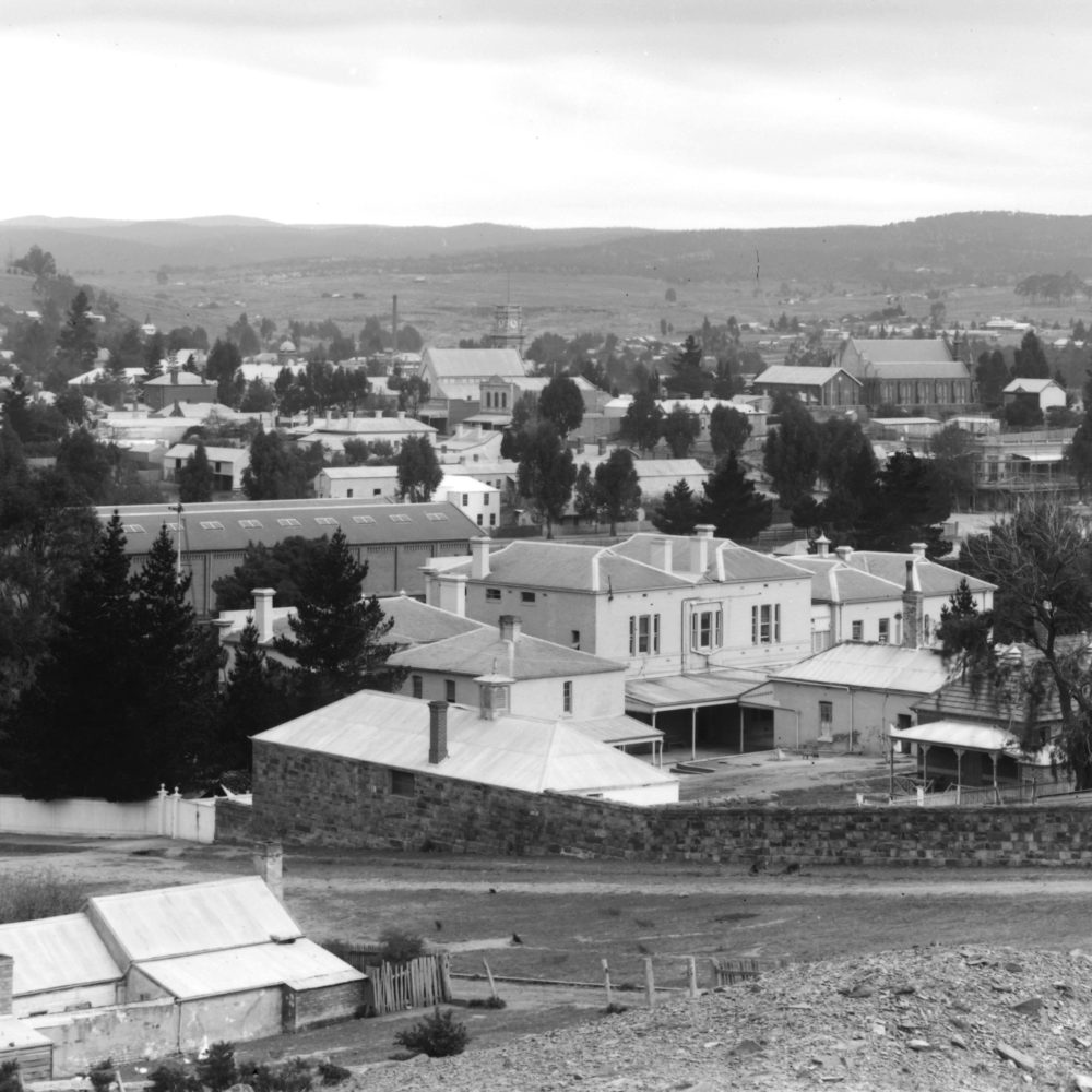 Image of House and land history research Bendigo historic researcher local Derek Reid of Central Victoria