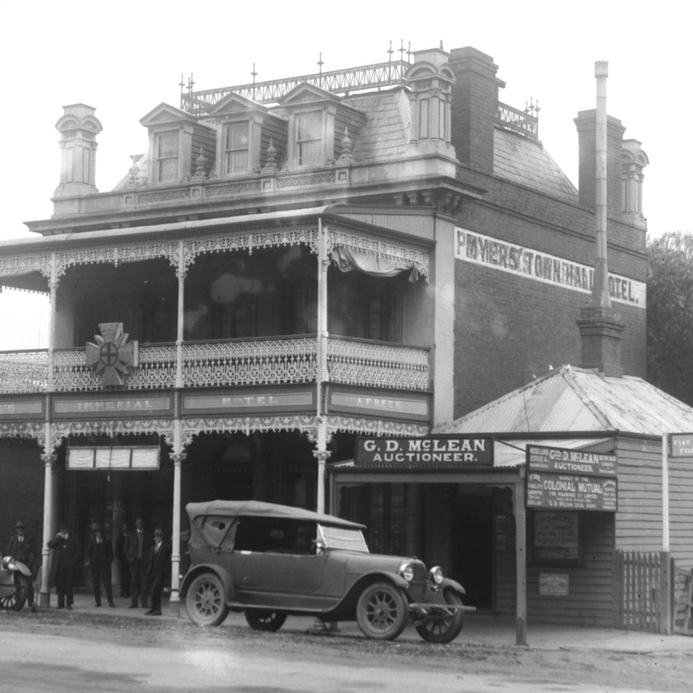 Image of House and land history research Bendigo historic researcher local Derek Reid of Central Victoria