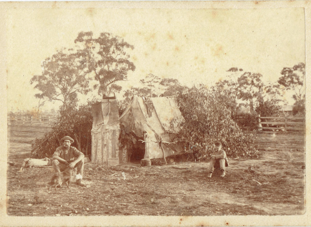 Image of land Mining history research Bendigo historic researcher local Derek Reid of Central Victoria