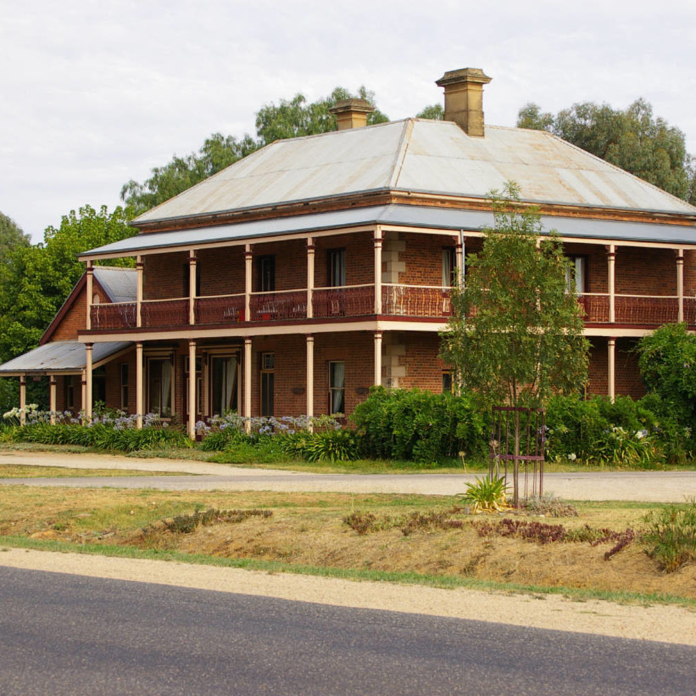 Image of House and land history research Bendigo historic researcher local Derek Reid of Central Victoria